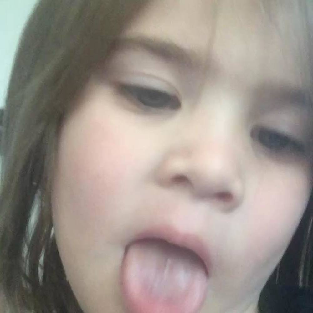 Meet your Posher, Madelyn